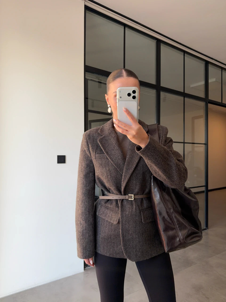 جكيت بني مخطط بحزام