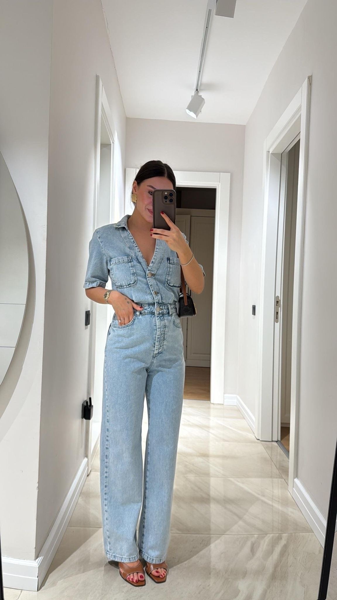 جمبسوت جينز