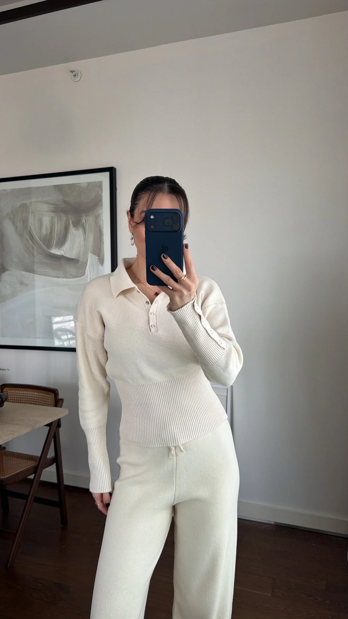 طقم بيج بأزرار