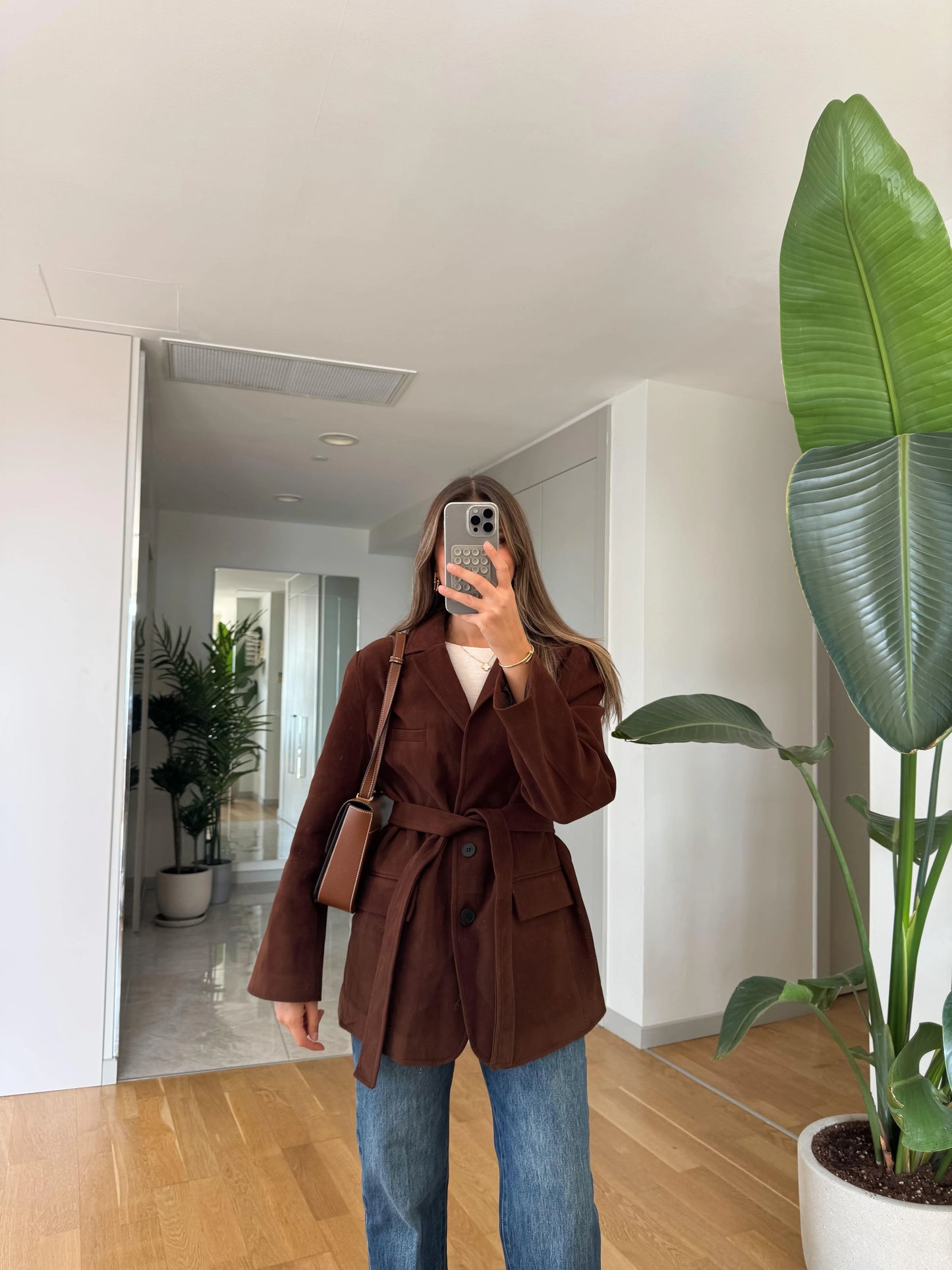 جكيت بحزام بني