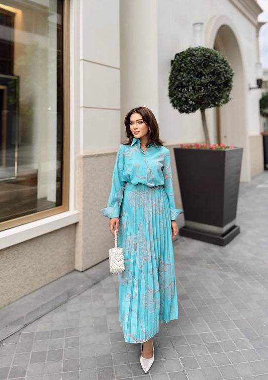 طقم تنورة ازرق