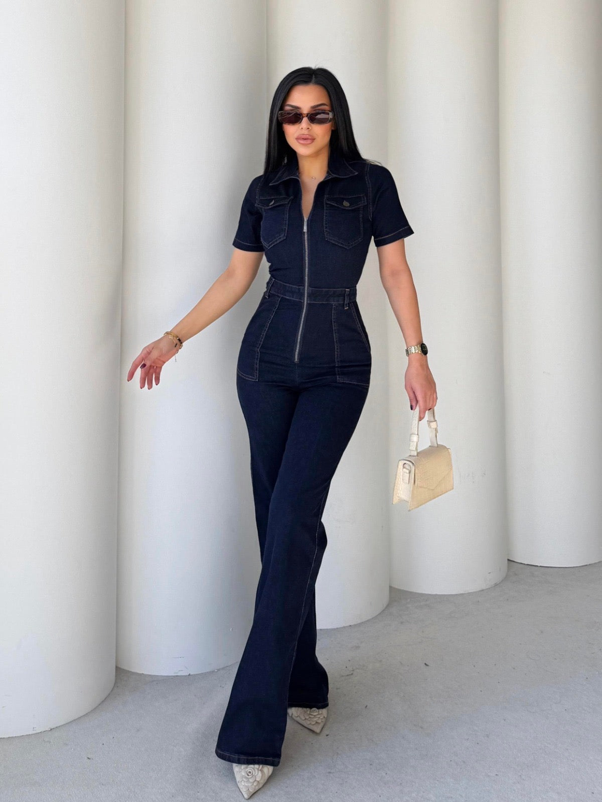 جمبسوت جينز