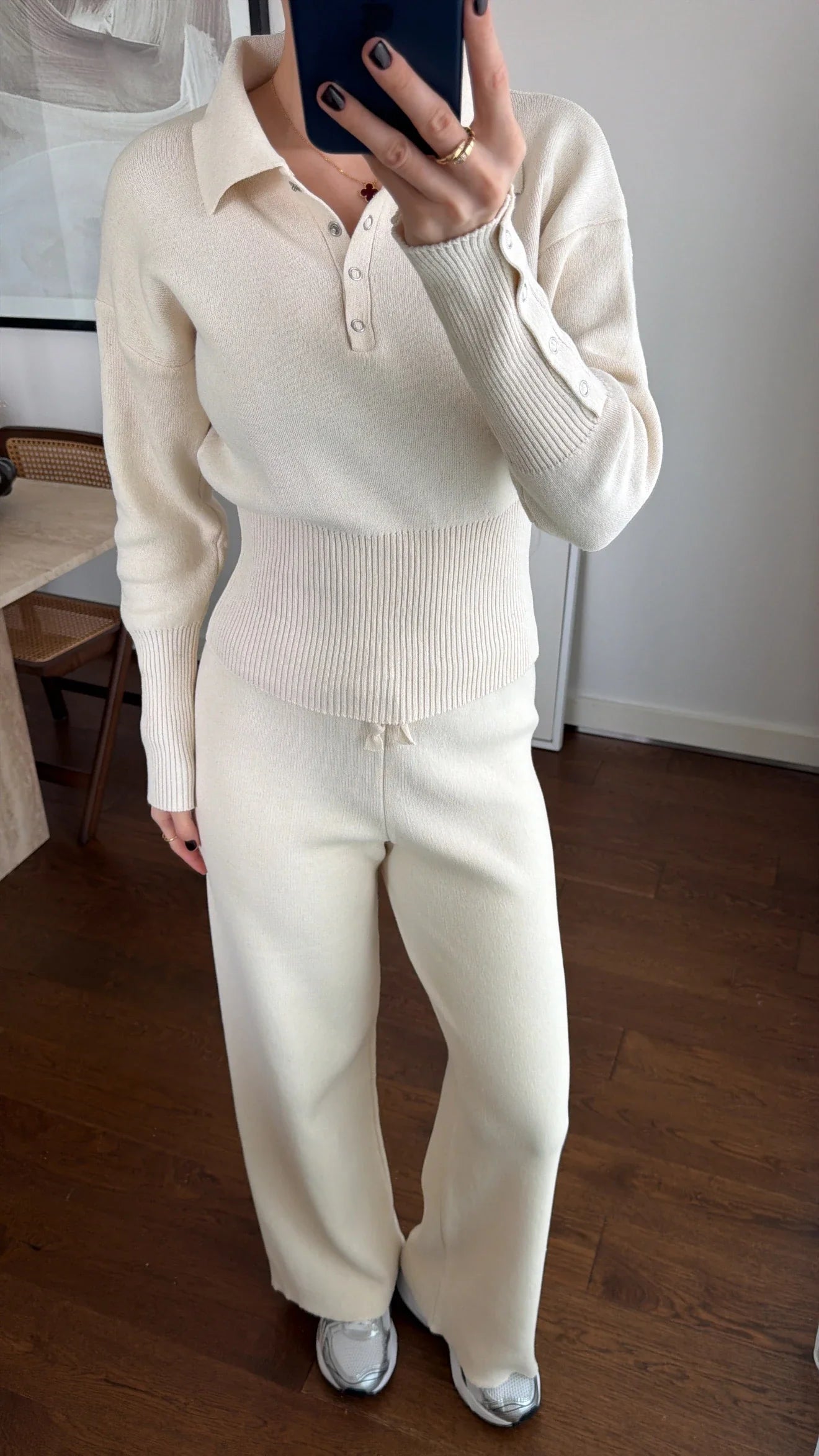 طقم بيج بأزرار