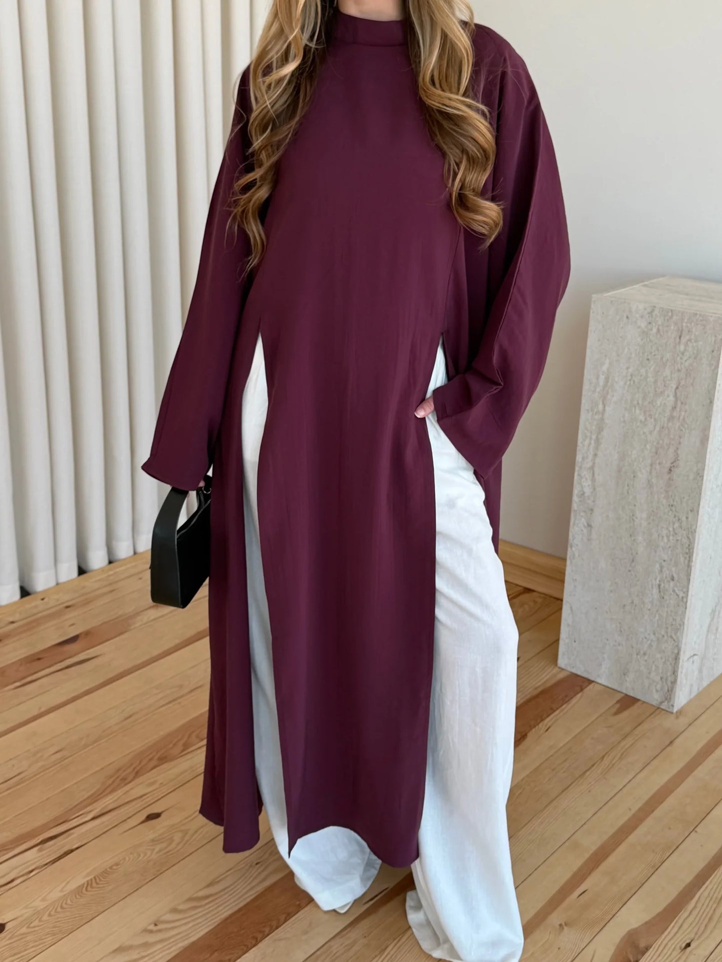 بلوزة طويلة خمري