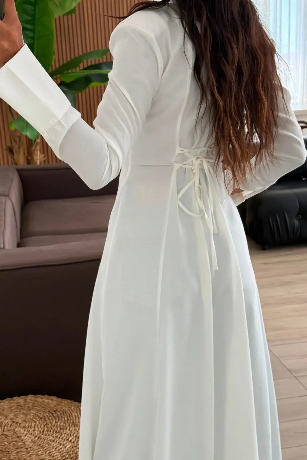 بلوزة ربط طويلة ابيض