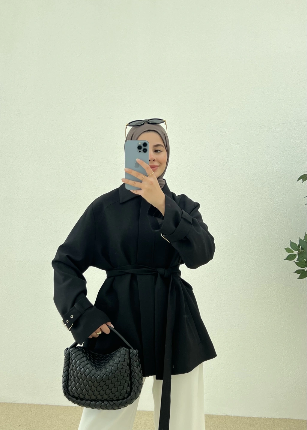 جكيت اسود بحزام