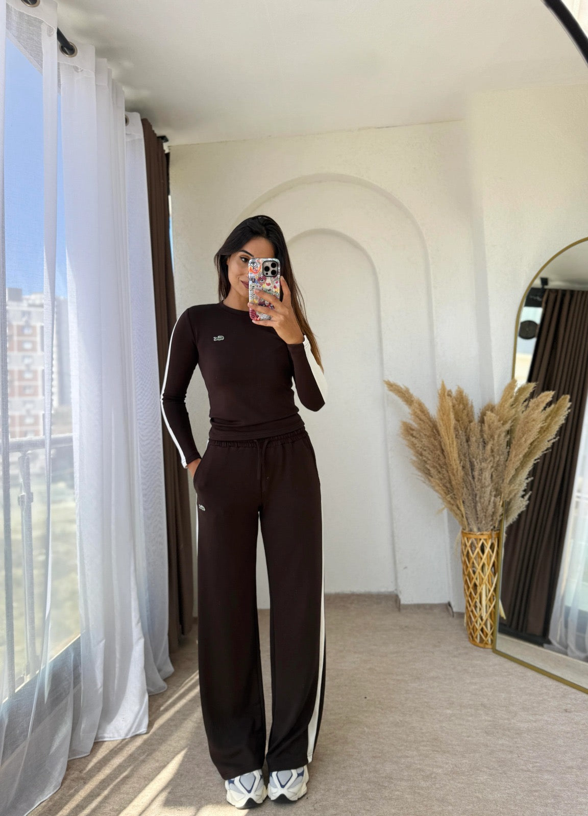 طقم لاكوست بني