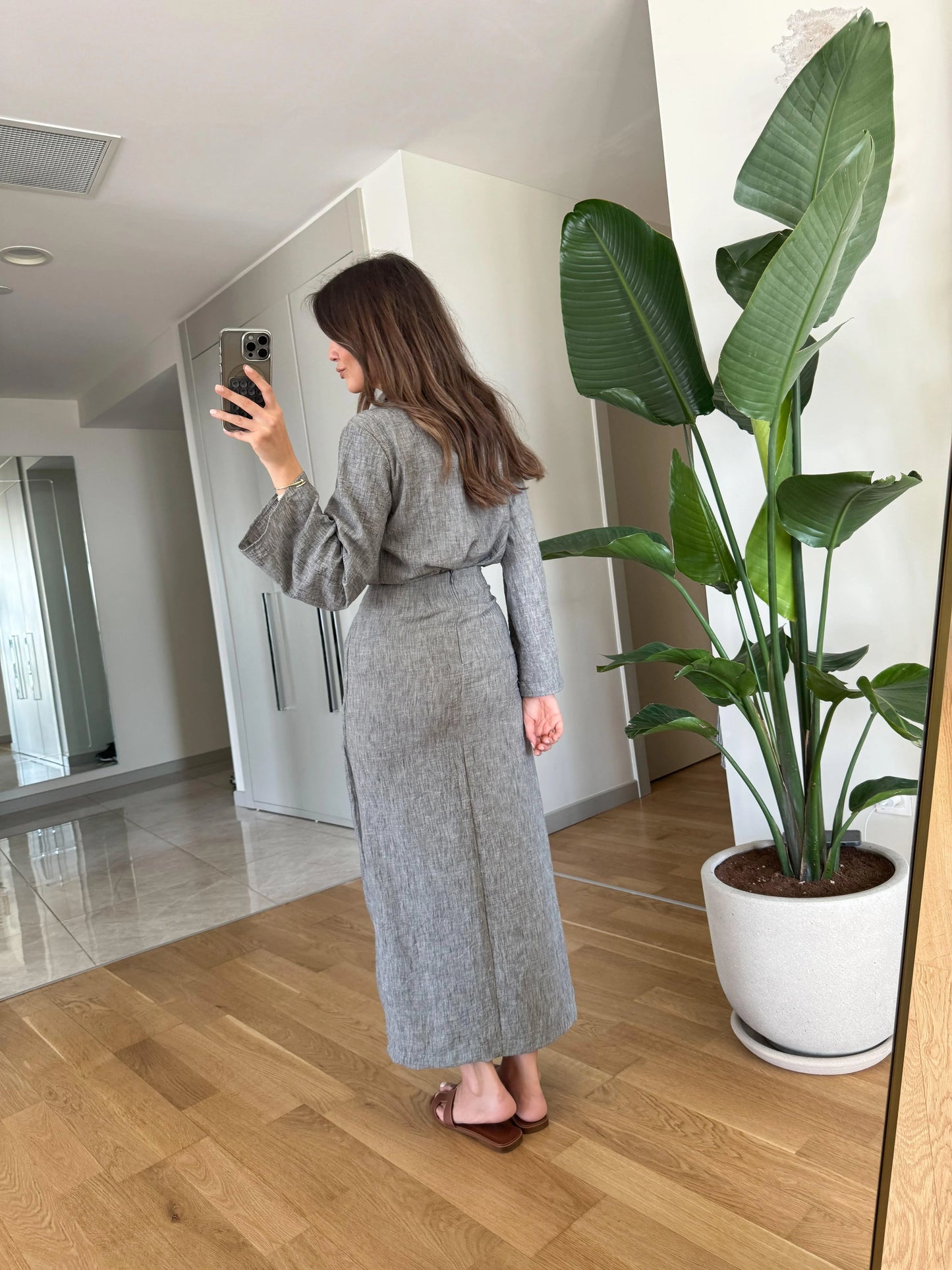 طقم تنورة رمادي