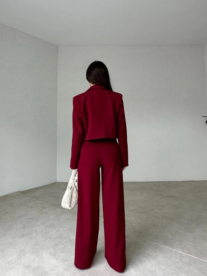 طقم ٣ قطع خمري