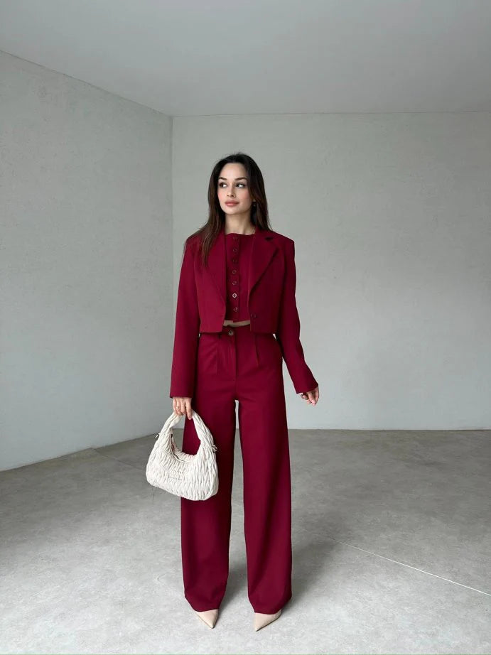 طقم ٣ قطع خمري