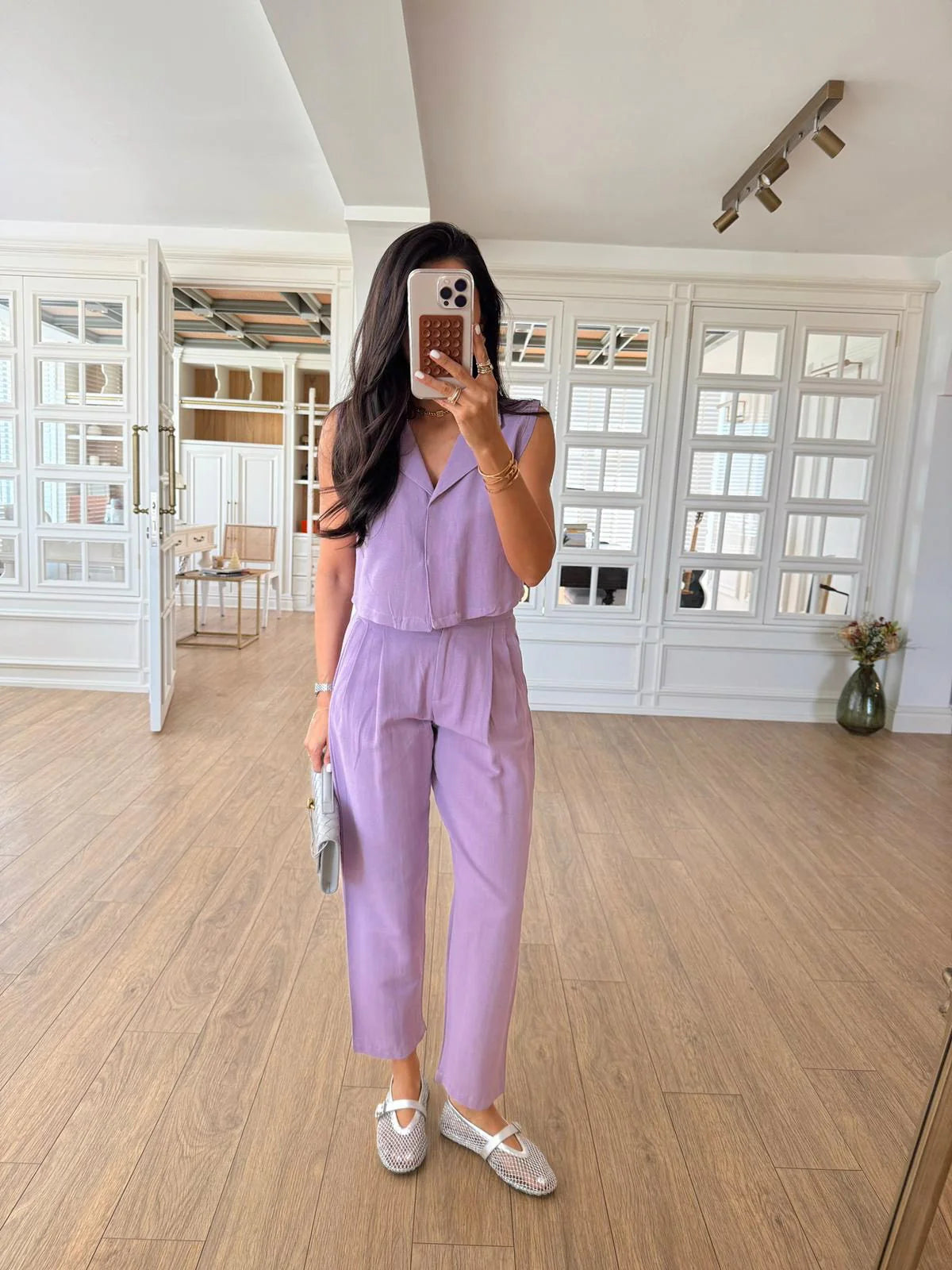 طقم فيست مع بنطلون موڤ