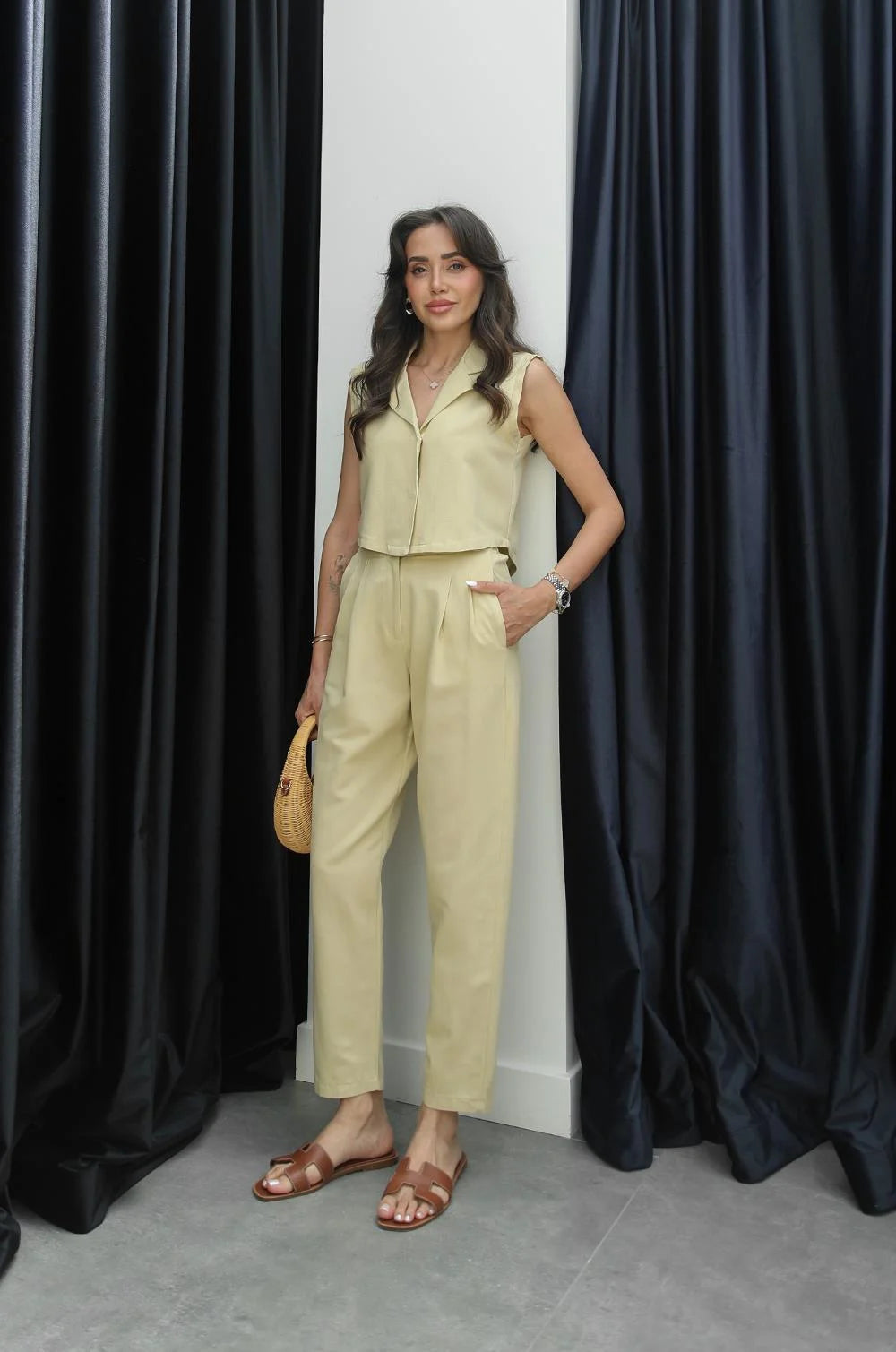 طقم فيست مع بنطلون ليموني