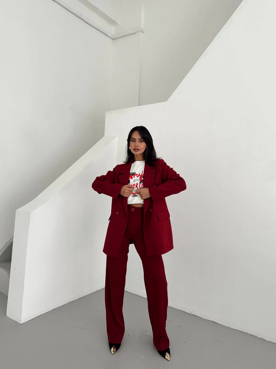 طقم رسمي خمري