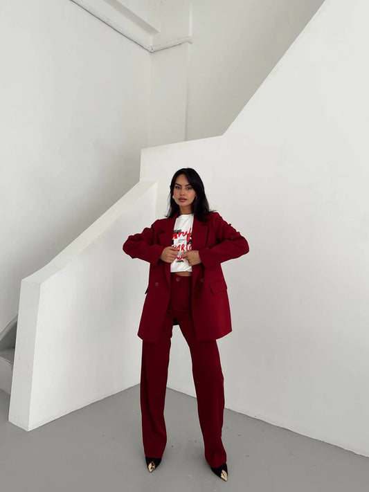 طقم رسمي خمري