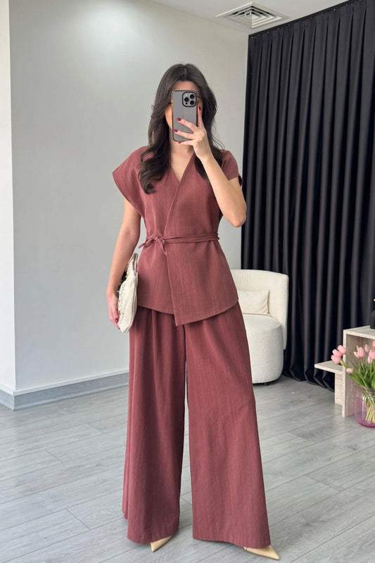 طقم كيمونو كرميدي